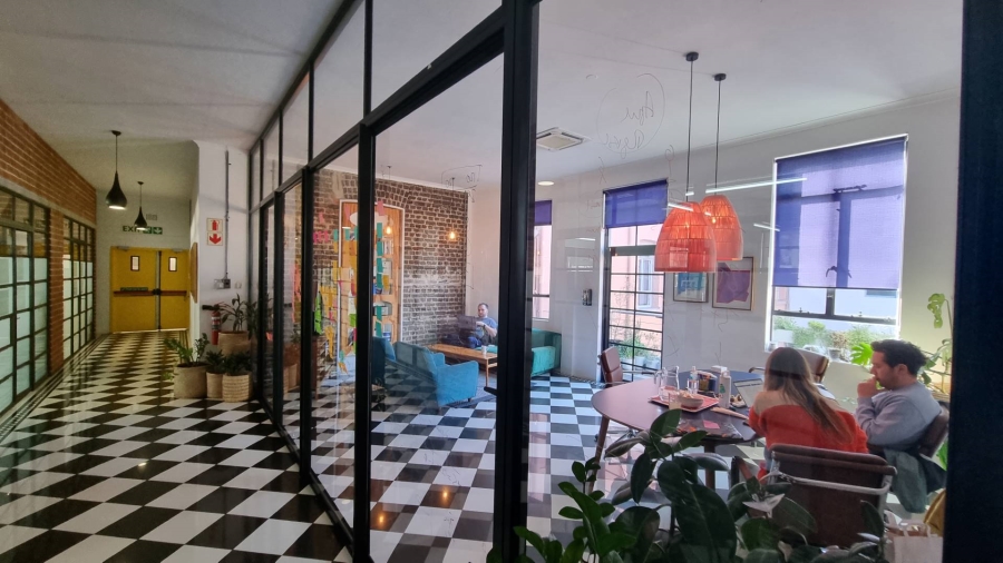 To Let Commercial Property for Rent in Woodstock Western Cape